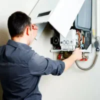 استخدام نیروی فنی