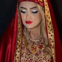 ادمین سالن زیبایی/ادیت میکاپ/ادمین اینستاگرام