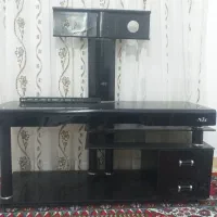 میز تلویزیون شیشه ای