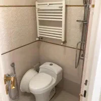 مالک هستم فروشنده زیره قیمت گذاشتم۸۲ متر فول کرمان