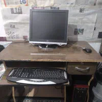 کامپیوتر ویندوز 10 با مانیتور ال جی