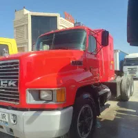 کشنده ماک دلفینی