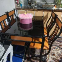 میز ناهار خوری