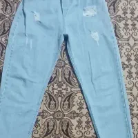 شلوار لی در حد کاملا نو