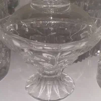 سرویس لاروس