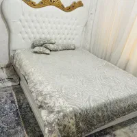 سرویس خواب و تخت دو نفره ب همراه میز آرایش