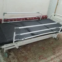 تخت بیمارستانی برقی سه شکن