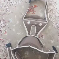 آغوشی نوزاد