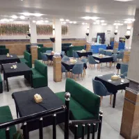 استخدام  سالندار اقا