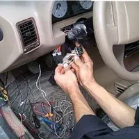 برق خودرو و مکانیک سیار امداد خودرو همراه با لوازم