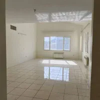 شهرک دانشگاه شریف/۱۴۰متر/۳ خواب/سقف بلند