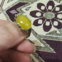یک عدد انگشتر با سنگ شرف الشمس