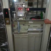 آسانسورنصب تعمیرسرویس و نگهداری‌ بالابر استاندارد