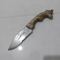 چاقو شکاری و پیپ با تمام وسایل