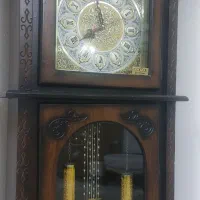 ساعت ایستاده چوبی