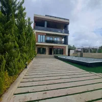 ویلا تریبلکس  مدرن ۴۰۰ متر با سندتکبرگ