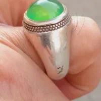 انگشتر دست ساز عقیق یمنی سبز سمه نشان کهنه