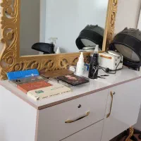 میز MDF با آیینه چوبی