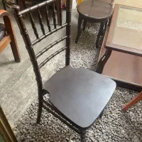 صندلی چوبی