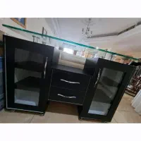 میز کشو دار