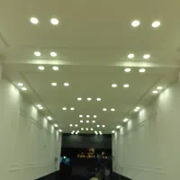 برقکار ساختمان تجاری