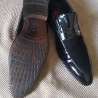 کفش ورنی مردانه