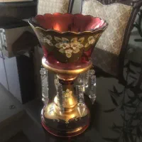 خریدار و فروشنده یک عدد از این شمعدان هستم