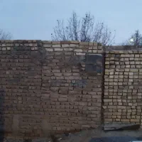 زمین چهار دیواری در روستای زواره ور پیشوا
