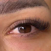 آموزش و خدمات اکستیشن مژه و لیفت