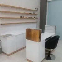 میز کاشت ناخن همراه با استندفقط