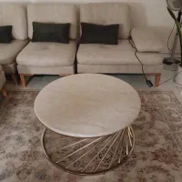 جلو مبلی طرح سنگ با رگه های طلایی
