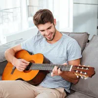 آموزش گیتار و موسیقی