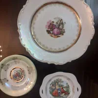 ظروف چینی جذاب قدیمی گل سرخی