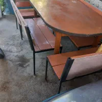 میز و نیمکت برای باغ