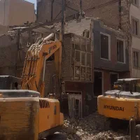 تخریب جزئی ساختمان خاکبرداری بابکت نیسان کمپرسی