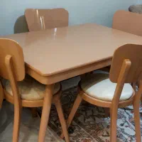 ناهارخوری ۴ نفره مینیمال، مدرن از دل پینترس