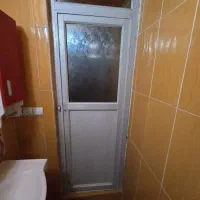 درب آلومینیوم حمام و دستشویی