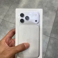 ۱۷ پرومکس