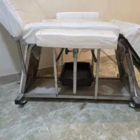 تخت ماساژ و تزریق زیبایی و سالن
