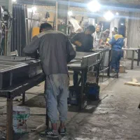 استخدام  نجار درب اتاقی وآشنا به پرس گرم گرم