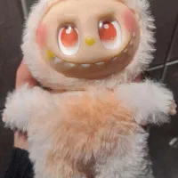 عروسک لبولبو