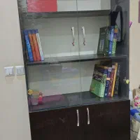 کتابخانه تمیز و سالم