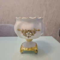 ظرف پایه دار پذیرایی گل برجسته