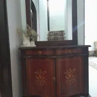 کنسول وآینه