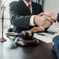 وکیل متخصص در تغییر نام،نام خانوادگی و تغییر سن