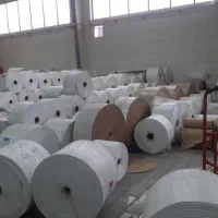 نیازمند ۲ نیروی کار