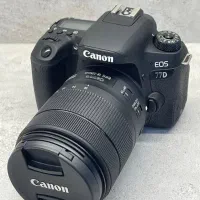 دوربین کنون 77D با لنز 18-135 مشابه نو با گارانتی