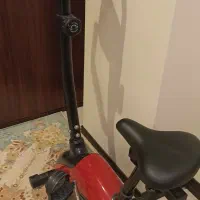 دوچرخه ثابت ورزشی