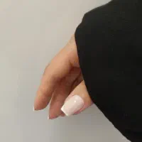 کاشت ۵۰۰ترمیم ناخن ۳۰۰قیمت جشنواره ای درزنجان