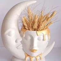 مجسمه بوسه ماه سنگ مصنوعی